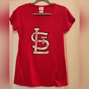 St. Louis Cardinals T-Shirt with distressed logo